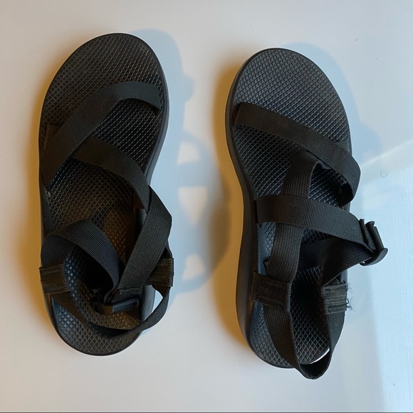 Chaco Men Size 13 Black Strap Summer Sandals - Picture 6 of 10